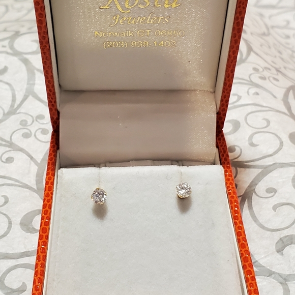 14kt CZ Earrings - Picture 2 of 5